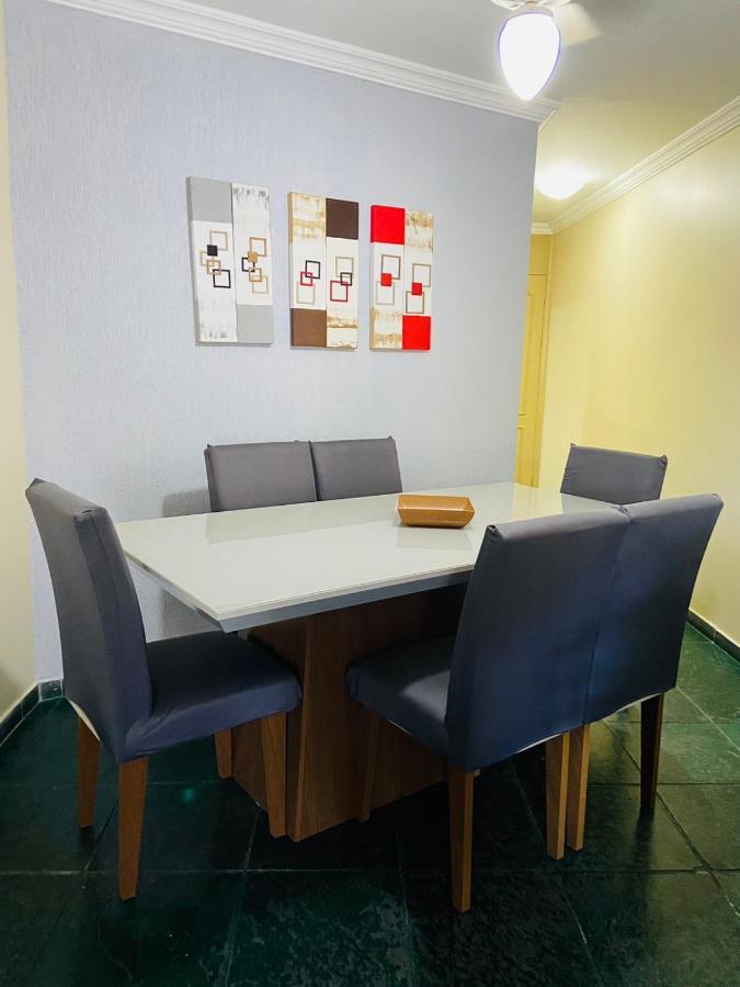 Apartamento Encantador Ii - Enseada - 100 Metros Da Praia *